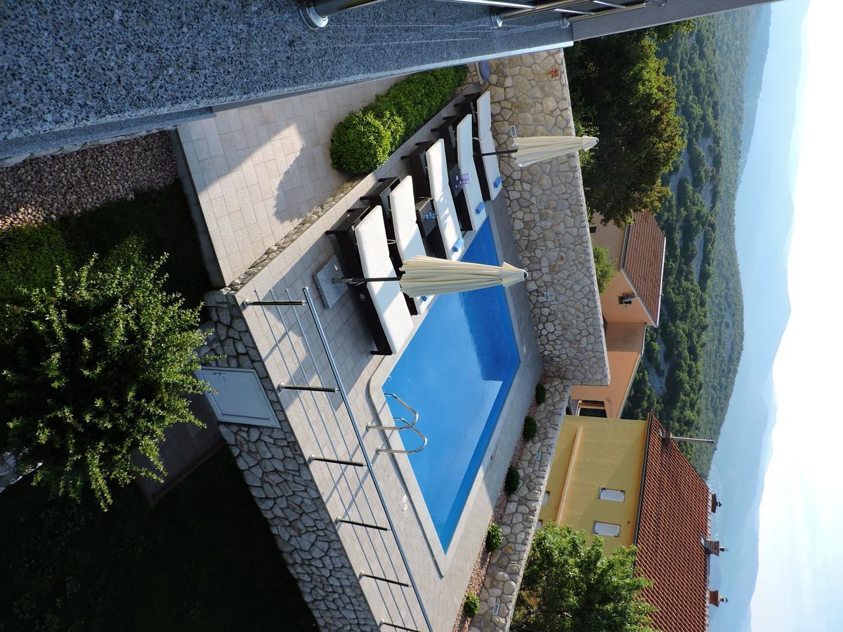 Apartments Villa Residenca Novi Vinodolski Dış mekan fotoğraf