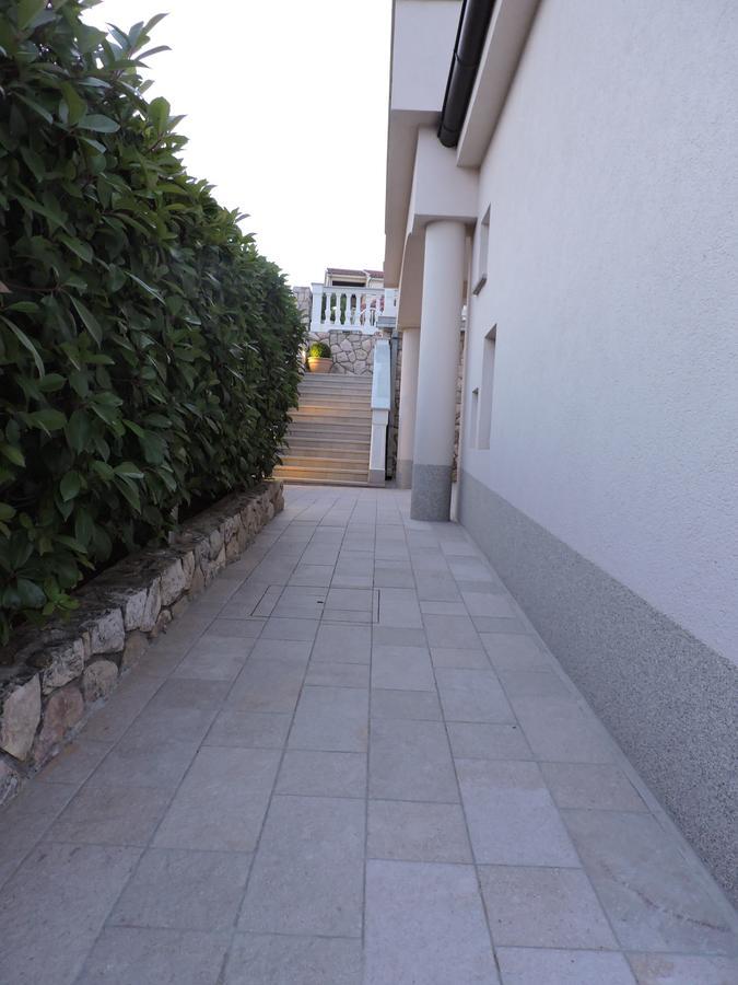Apartments Villa Residenca Novi Vinodolski Dış mekan fotoğraf
